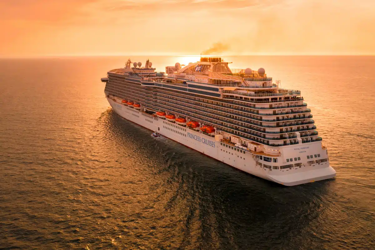 cruise-terminal-transport