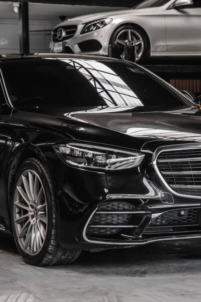 mercedes-s580-side